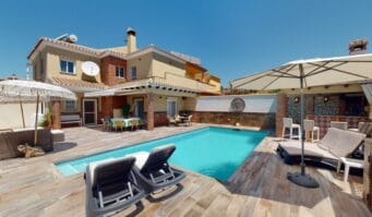 Luxury homes for sale in Torre del Mar